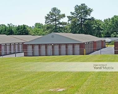 Storage Units for Rent available at 927 Cedar Lane Road, Greenville, SC 29617