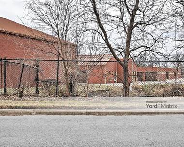 Storage Units for Rent available at 2036 East 81st Street South, Tulsa, OK 74137