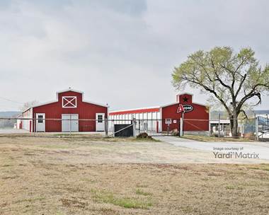 Storage Units for Rent available at 2015 SW 14th Street Loop, Bartlesville, OK 74003