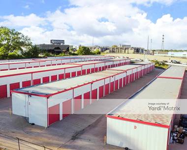Storage Units for Rent available at 7711 East 38th Street South, Tulsa, OK 74145