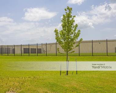 Storage Units for Rent available at 14801 South Elwood Avenue, Glenpool, OK 74033