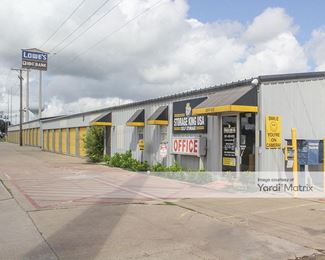 Photo 1 of Storage King USA - 1500 East General Cavazos Blvd, Kingsville, TX