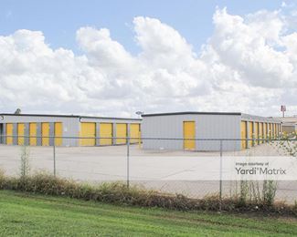 Photo 3 of Storage King USA - 1500 East General Cavazos Blvd, Kingsville, TX