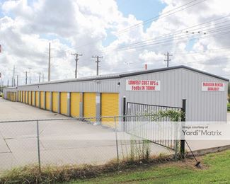 Photo 4 of Storage King USA - 1500 East General Cavazos Blvd, Kingsville, TX