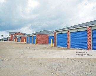 Photo 5 of Move It Self Storage - 3302 Holly Road, Corpus Christi, TX