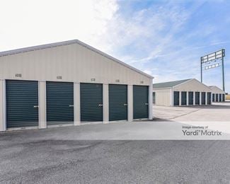 Photo 1 of Storage Rentals of America - 1060 Commerce Way, Lawrenceburg, KY