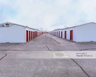 Photo 2 of StorageMart - 1601 Twilight Trail, Frankfort, KY