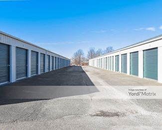 Photo 3 of Storage Rentals of America - 1060 Camargo Road, Mount Sterling, KY