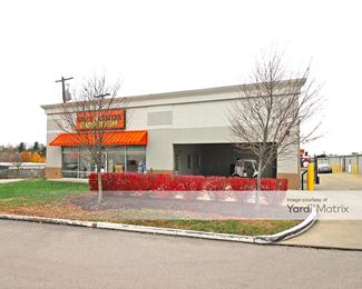 Photo 3 of Space Center Storage - 150 Richmond Plaza, Lexington, KY