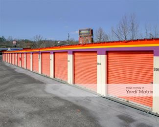 Photo 3 of Public Storage - 5624 Highway 153, Hixson, TN