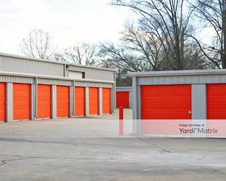 Photo 2 of Public Storage - 5902 Ringgold Road, East Ridge, TN
