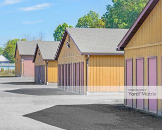Photo 2 of Blue Star Mini Storage - 6070 West Liberty Street, Hubbard, OH
