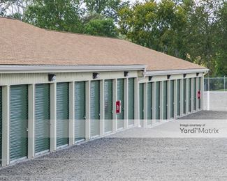 Photo 2 of Storage-More - 8696 Columbiana Canfield Road, Canfield, OH