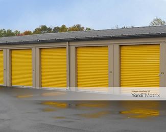 Photo 3 of Extra Space Storage - 230 Snyder Road, Hermitage, PA