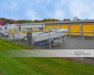 Photo 4 of Extra Space Storage - 230 Snyder Road, Hermitage, PA