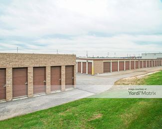 Photo 1 of Extra Space Storage - 900 Vogelsong Road, York, PA