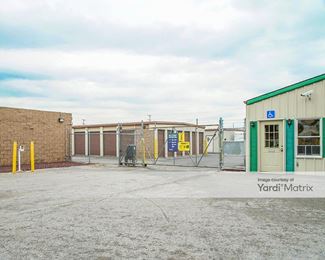 Photo 3 of Extra Space Storage - 900 Vogelsong Road, York, PA
