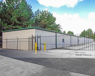 Photo 4 of iStorage - 4480 Riverside Drive, Macon, GA