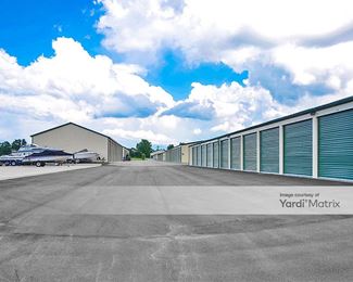 Photo 4 of Buddy Storage-Leasing - 391 South 425 West, Angola, IN