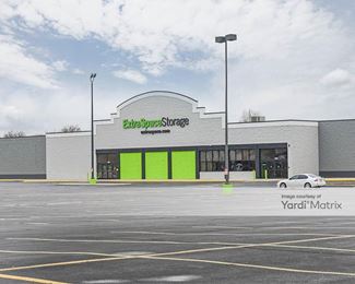 Photo 1 of Extra Space Storage - 4522 Maplecrest Road, Fort Wayne, IN