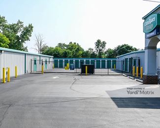 Photo 2 of Extra Space Storage - 707 East McKinley Avenue, Mishawaka, IN