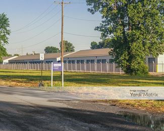 Photo 4 of Lock-It-Up Self Storage - 5401 Telegraph Road, Toledo, OH