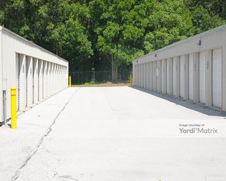 Photo 2 of Lock-It-Up Self Storage - 3605 Eber Road, Monclova, OH