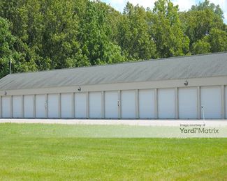 Photo 3 of Lock-It-Up Self Storage - 3605 Eber Road, Monclova, OH