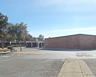 Photo 5 of Discount Storage - 709 West Wadley Avenue, Midland, TX