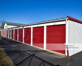 Photo 4 of West Dickman Road Self Storage - 4325 West Dickman Road, Springfield, MI