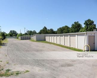 Photo 2 of Owosso Mini Storage - 1003 West Main Street, Owosso, MI