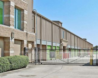 Photo 2 of Extra Space Storage - 2201 West Napoleon Avenue, Kenner, LA