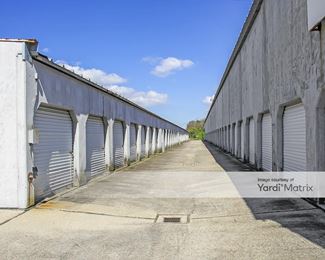 Photo 2 of Personal-Confidential Self Storage - 1301 Pelican Avenue, New Orleans, LA