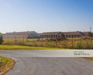 Photo 4 of Lock-It-Up Self Storage - 6387 South Avenue, Toledo, OH
