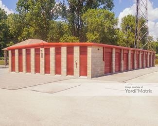 Photo 2 of Sylvania Stor N Lock - 3400 King Road, Toledo, OH
