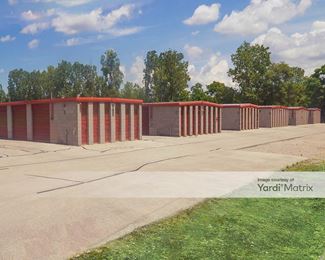 Photo 4 of Sylvania Stor N Lock - 3400 King Road, Toledo, OH