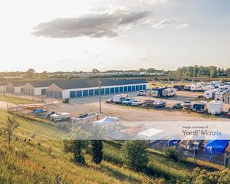 Photo 3 of Crossroads Self Storage - 8252 Avenue Road, Perrysburg, OH