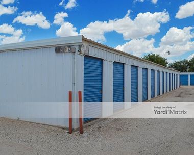 Storage Units for Rent available at 9605 Avenue P, Lubbock, TX 79423