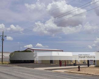 Photo 2 of Lone Star Storage - 103 Alamo Road, Levelland, TX