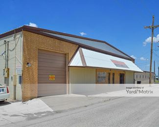 Photo 3 of AAA Self Storage - 2213 North Quaker Avenue, Lubbock, TX