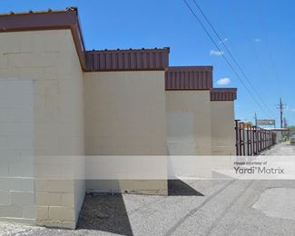 Photo 5 of AAA Self Storage - 2213 North Quaker Avenue, Lubbock, TX