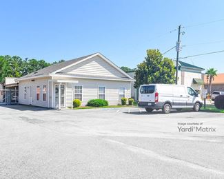 Photo 2 of Continental Self Storage - 3772 US Highway 17, Richmond Hill, GA