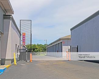 Photo 4 of Public Storage - 55 Mathews Drive, Hilton Head Island, SC