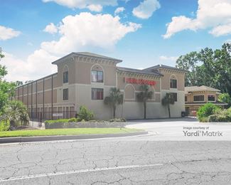 Photo 2 of Public Storage - 1669 Chatham Pkwy, Savannah, GA