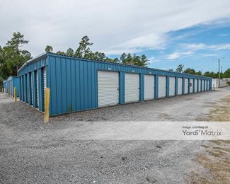 Photo 2 of Pender Storage - 17077 Highway 17, Hampstead, NC