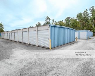 Photo 3 of Pender Storage - 17077 Highway 17, Hampstead, NC