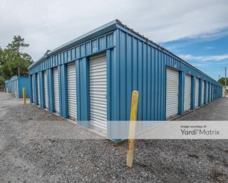 Photo 4 of Pender Storage - 17077 Highway 17, Hampstead, NC