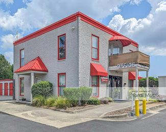 Photo 1 of SecurCare Self Storage - 901 Shipyard Blvd, Wilmington, NC