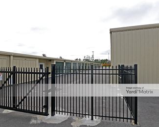 Photo 4 of Pinnacle Storage - 6756 Gordon Road, Wilmington, NC