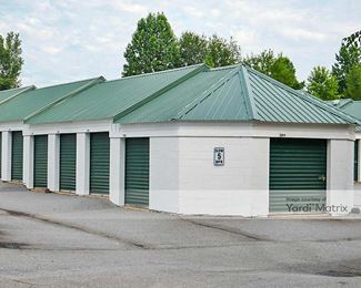 Photo 2 of Extra Space Storage - 1711 Fountain Court, Columbus, GA